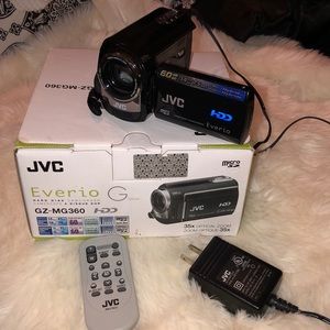 JVC Everio G Series CamCorder GZ-MG360
